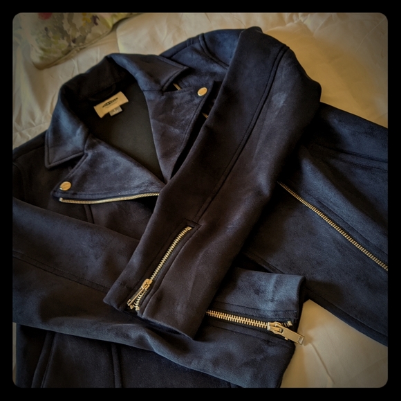 Old Navy Jackets & Blazers - Faux suede light weight coat